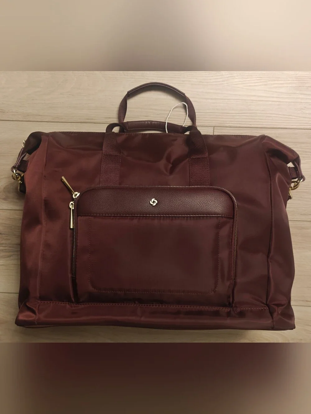 Samsonite Burgundy Travel Tote with Front Zip Pocket